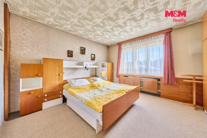 Prodej rodinného domu, Úpice, Sukova, 210 m2