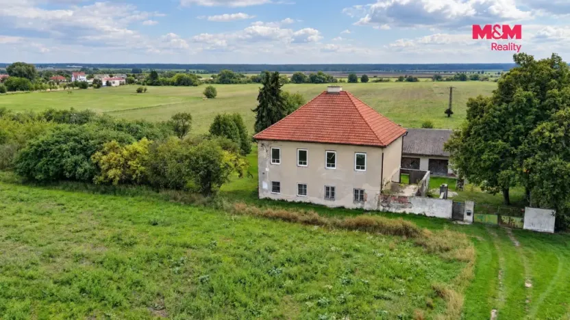 Prodej rodinného domu, Kostelní Hlavno, 300 m2