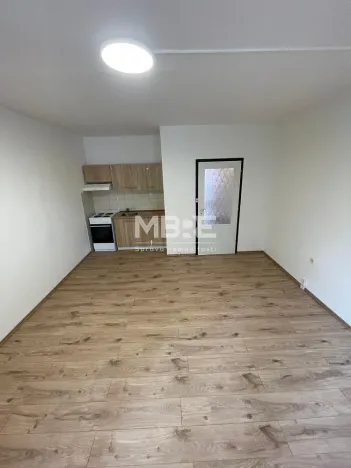 Pronájem bytu 2+kk, Děčín - Děčín V-Rozbělesy, Závodní, 42 m2