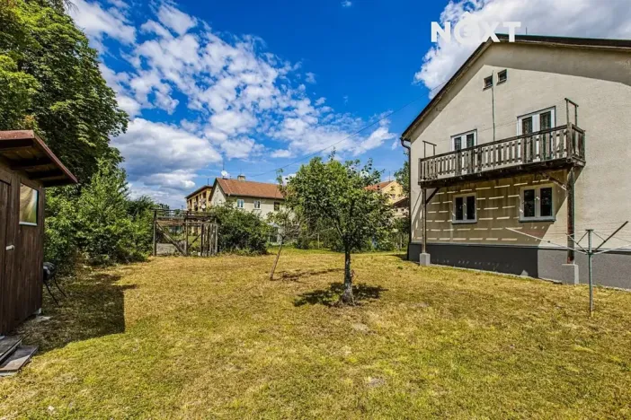 Prodej bytu 3+1, Hluboká nad Vltavou, Zvolenovská, 52 m2