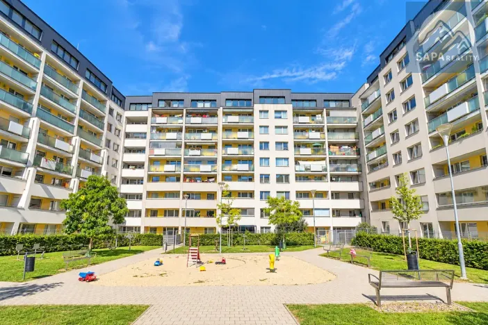 Prodej bytu 3+kk, Praha - Žižkov, Českobratrská, 81 m2