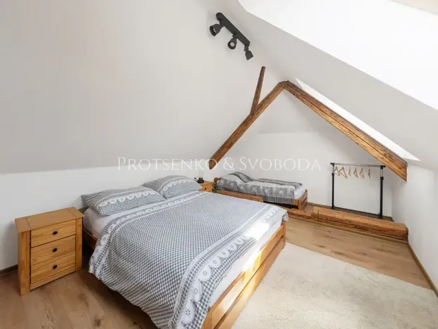 Prodej ubytování, Hluboká nad Vltavou, 174 m2
