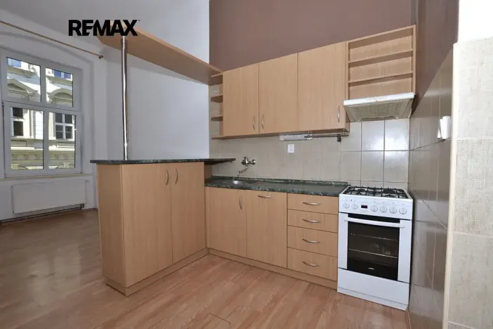 Pronájem bytu 2+kk, Plzeň, Husova, 56 m2
