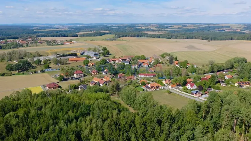 Prodej pozemku pro bydlení, Mokrý Lom, 2158 m2