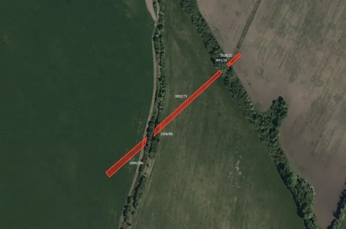 Prodej pole, Velká nad Veličkou, 14992 m2
