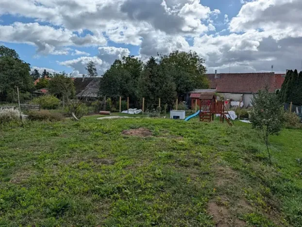 Prodej rodinného domu, Skály, 401 m2