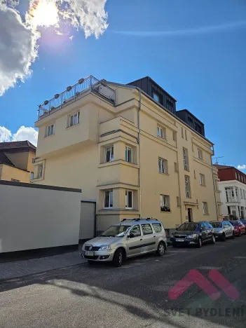 Pronájem bytu 1+1, Praha - Řepy, Čistovická, 38 m2