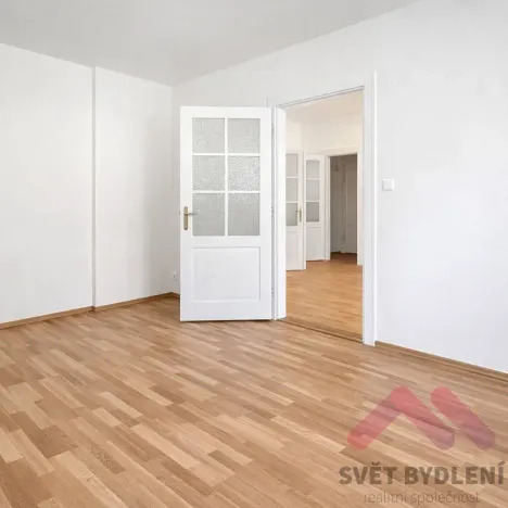 Pronájem bytu 2+kk, Praha - Řepy, Čistovická, 37 m2