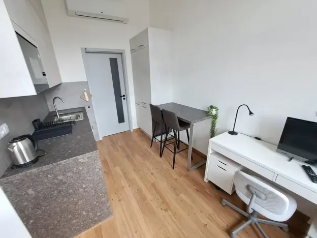 Pronájem bytu 1+kk, Brno, Koliště, 31 m2