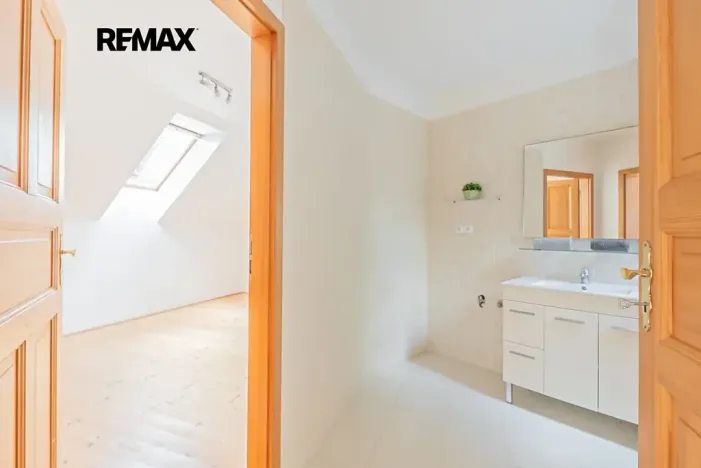 Prodej rodinného domu, Senec, 165 m2