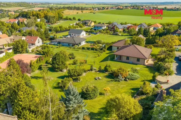 Prodej rodinného domu, Cvrčovice, Školní, 178 m2