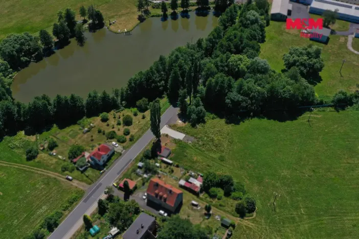 Prodej pozemku pro bydlení, Hájek, 844 m2
