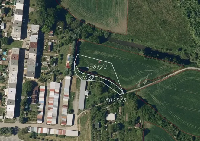 Prodej pole, Hulín, 1984 m2