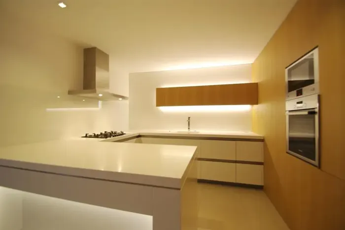 Pronájem bytu 3+1, Praha - Bubeneč, dr. Zikmunda Wintra, 119 m2