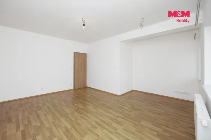 Pronájem bytu 3+kk, Pardubice - Zelené Předměstí, Hronovická, 119 m2