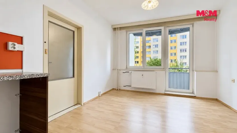 Prodej bytu 2+kk, Velešín, Sídliště, 42 m2