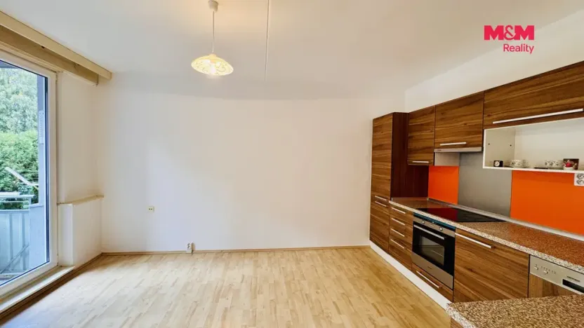 Prodej bytu 2+kk, Velešín, Sídliště, 42 m2