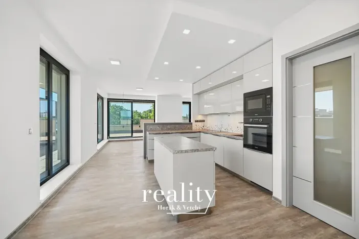 Pronájem bytu 4+kk, Jihlava, Vrchlického, 127 m2