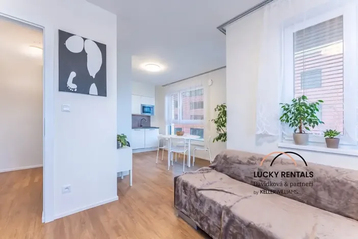 Pronájem bytu 2+kk, Praha - Chodov, Líbalova, 47 m2