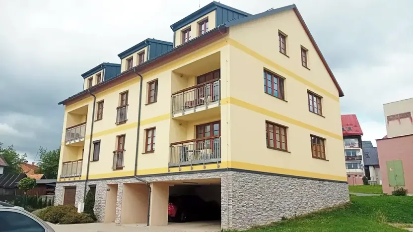 Prodej bytu 1+kk, Kašperské Hory, Lesní, 28 m2