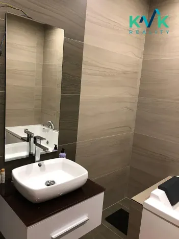 Pronájem bytu 1+kk, Karlovy Vary, Mattoniho nábřeží, 47 m2