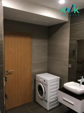 Pronájem bytu 1+kk, Karlovy Vary, Mattoniho nábřeží, 47 m2
