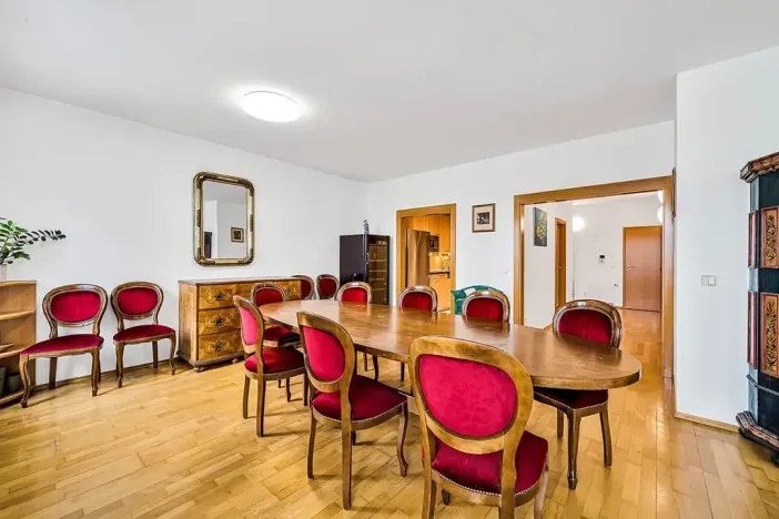 Pronájem bytu 3+1, Praha, Na hřebenech I, 112 m2