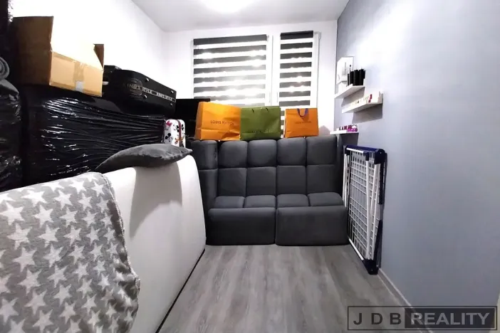 Prodej bytu 3+1, Praha - Prosek, Bílinská, 55 m2