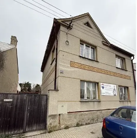 Dražba rodinného domu, Kamenné Žehrovice, Karlovarská třída, 120 m2