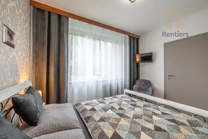 Prodej bytu 4+1, Mariánské Lázně, Na Třešňovce, 80 m2