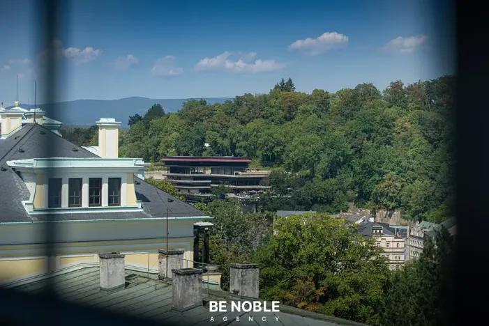 Prodej bytu 3+kk, Karlovy Vary, Zámecký vrch, 108 m2