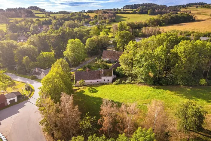 Prodej pozemku pro bydlení, Čestice, 4931 m2