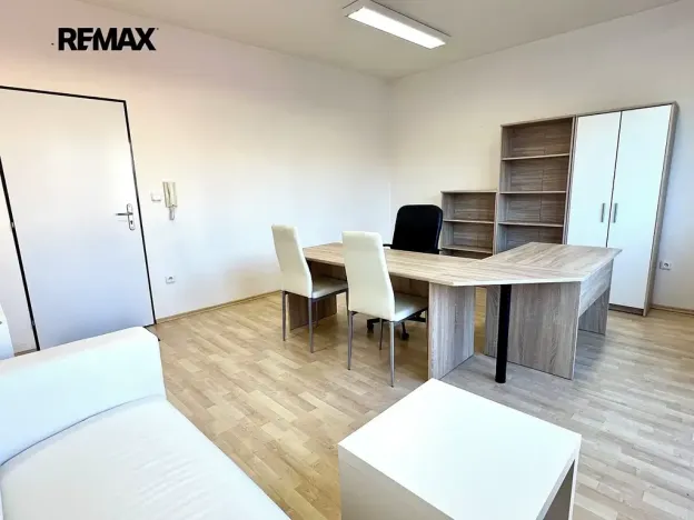 Pronájem kanceláře, Kyjov, Jungmannova, 22 m2