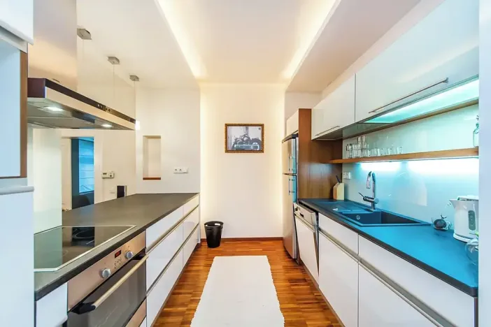 Prodej bytu 2+kk, Praha - Malá Strana, Nosticova, 67 m2