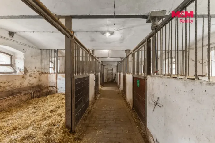 Prodej zemědělské usedlosti, Jarpice, 380 m2