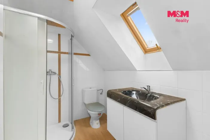 Prodej rodinného domu, Jarpice, 380 m2