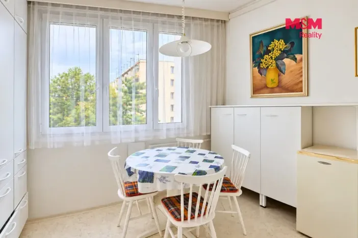 Pronájem bytu 2+1, Karlovy Vary - Drahovice, Gagarinova, 60 m2