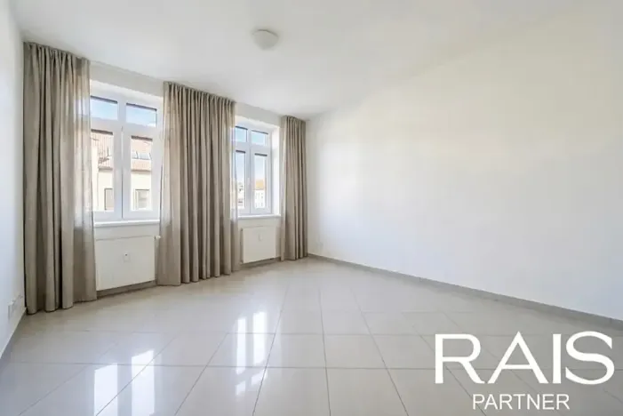 Prodej bytu 1+kk, Brno, Dukelská třída, 29 m2