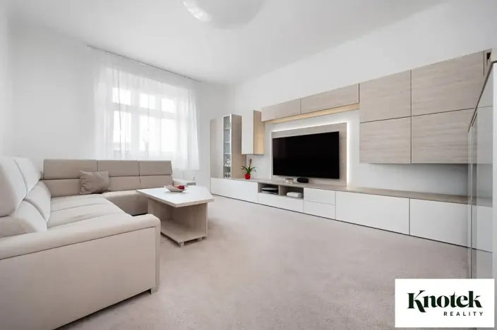 Prodej bytu 2+1, Brno, Staňkova, 82 m2