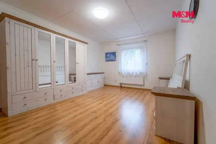 Pronájem bytu 3+1, Holoubkov, 59 m2