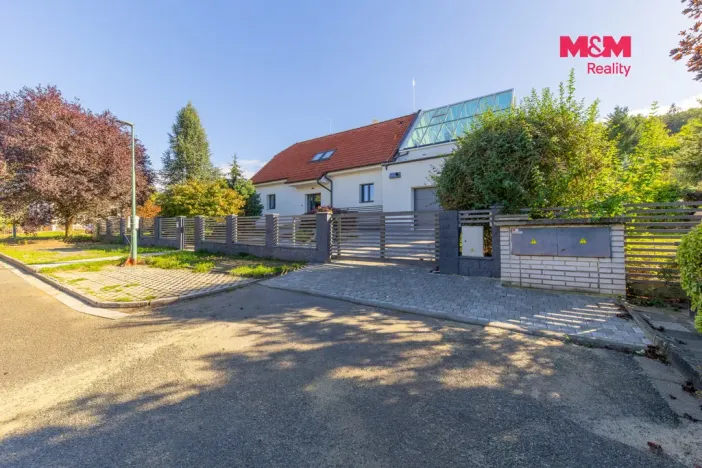 Prodej rodinného domu, Černá Hora, Na Prášilkách, 258 m2