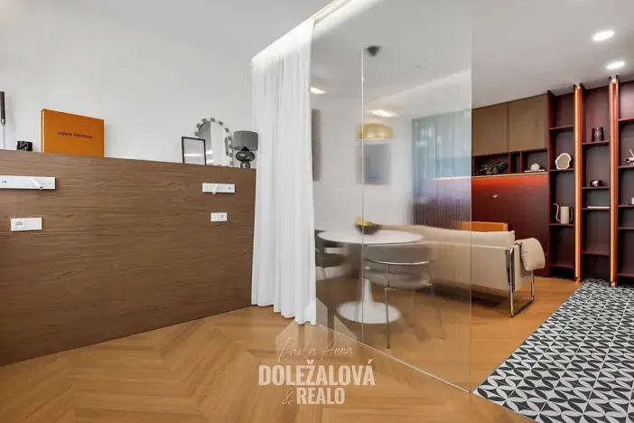 Prodej bytu 2+kk, Praha - Břevnov, Patočkova, 33 m2