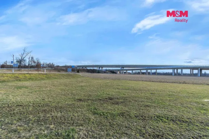 Prodej komerčního pozemku, Opatovice nad Labem, 8400 m2