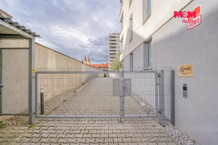 Prodej bytu 1+kk, Plzeň - Jižní Předměstí, Stehlíkova, 39 m2