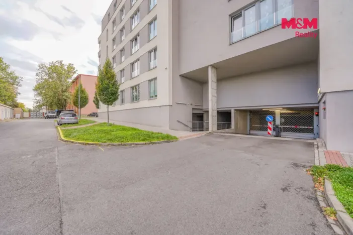 Prodej bytu 1+kk, Plzeň - Jižní Předměstí, Stehlíkova, 39 m2