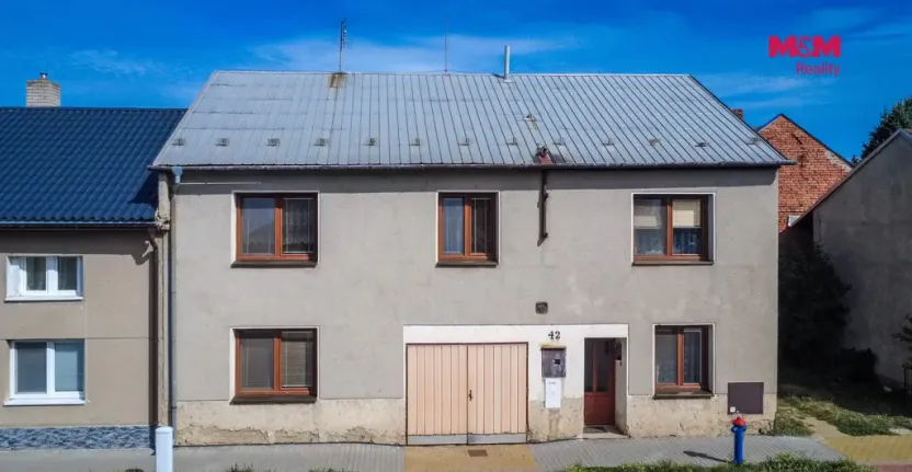 Prodej rodinného domu, Ústín, 242 m2