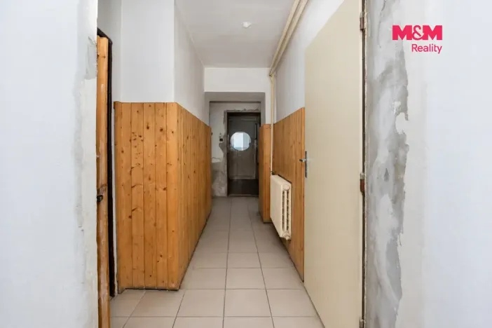 Prodej rodinného domu, Ústín, 242 m2