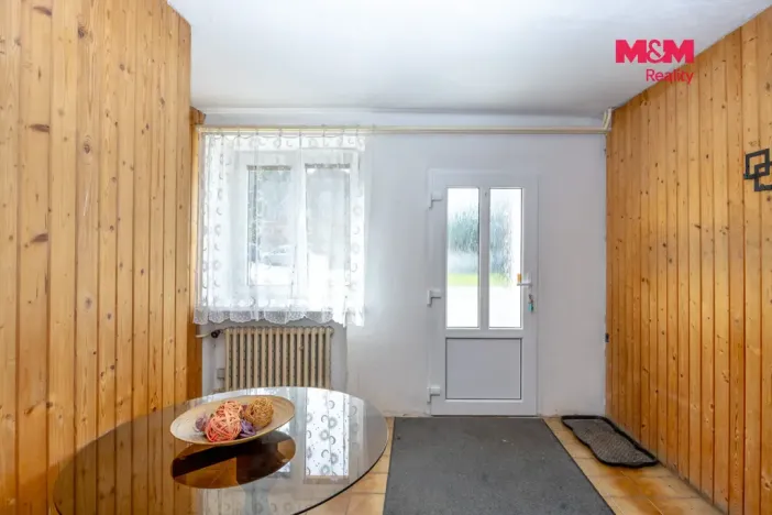 Prodej rodinného domu, Ústín, 242 m2