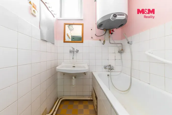 Prodej bytu 3+1, Okrouhlá, 69 m2