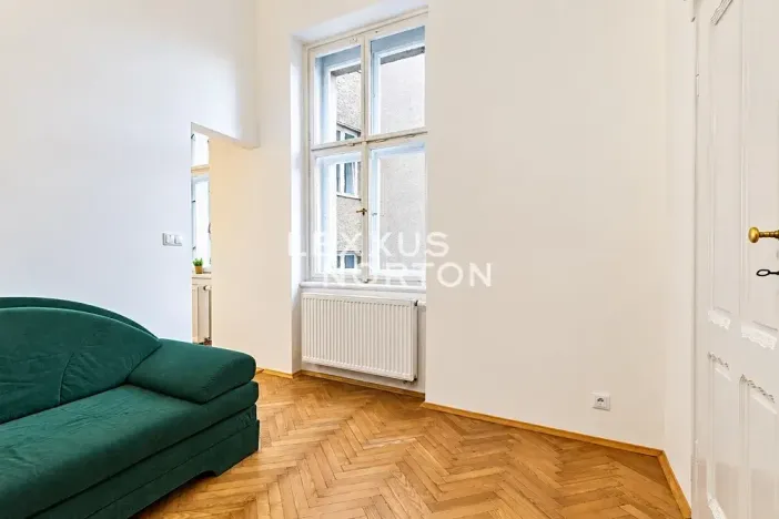 Pronájem bytu 1+1, Praha - Smíchov, Ostrovského, 32 m2